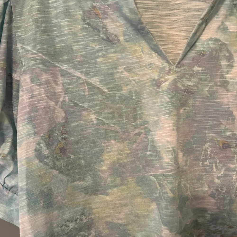 Democracy pastels floral medium top - Picture 2 of 5